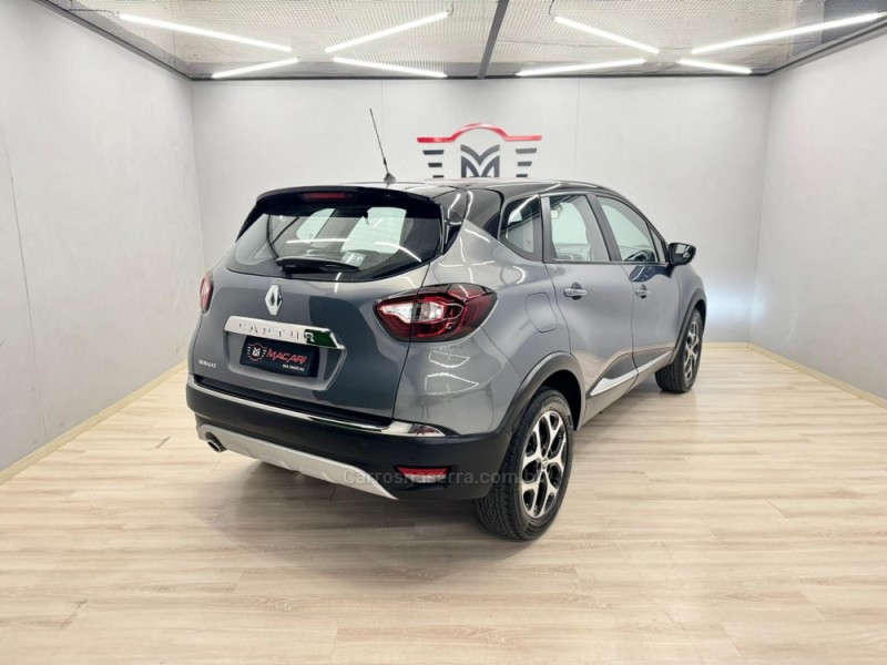 CAPTUR 1.6 16V FLEX INTENSE AUTOMÁTICO - 2018 - CAXIAS DO SUL