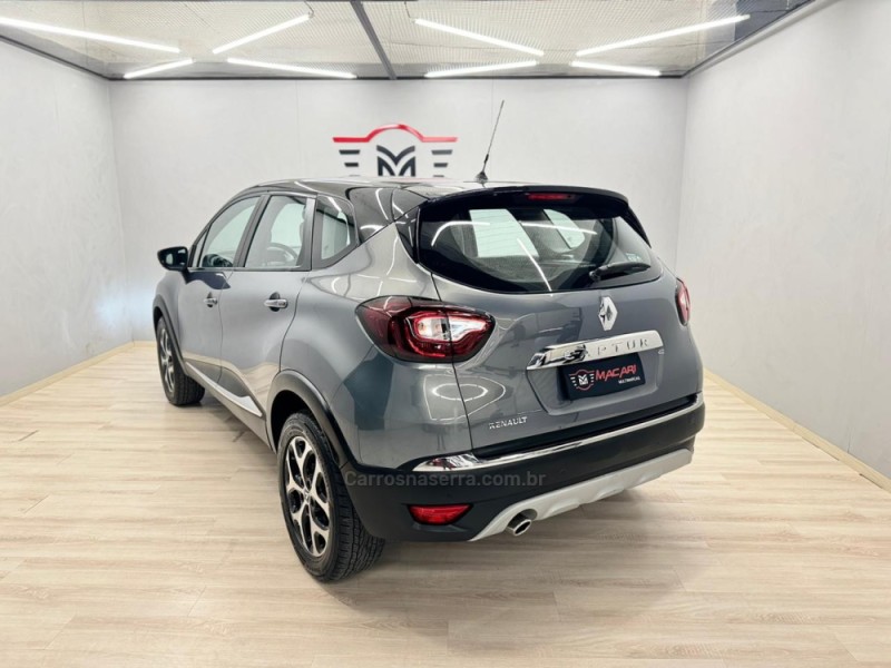 CAPTUR 1.6 16V FLEX INTENSE AUTOMÁTICO - 2018 - CAXIAS DO SUL