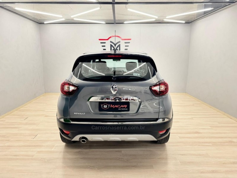 CAPTUR 1.6 16V FLEX INTENSE AUTOMÁTICO - 2018 - CAXIAS DO SUL