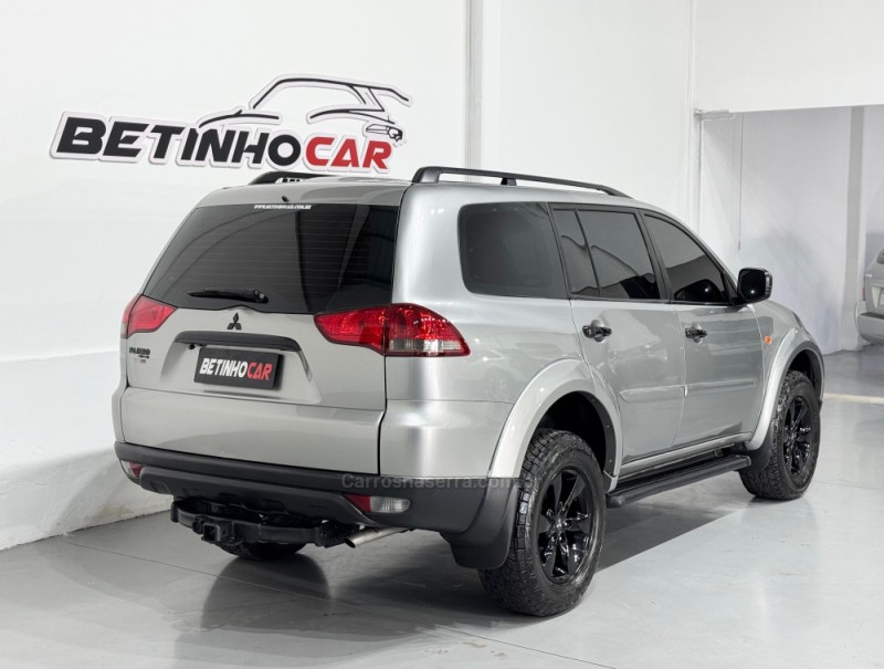 PAJERO DAKAR 3.2 HPE 4X4 7 LUGARES 16V TURBO INTERCOOLER DIESEL 4P AUTOMÁTICO - 2013 - ESTâNCIA VELHA