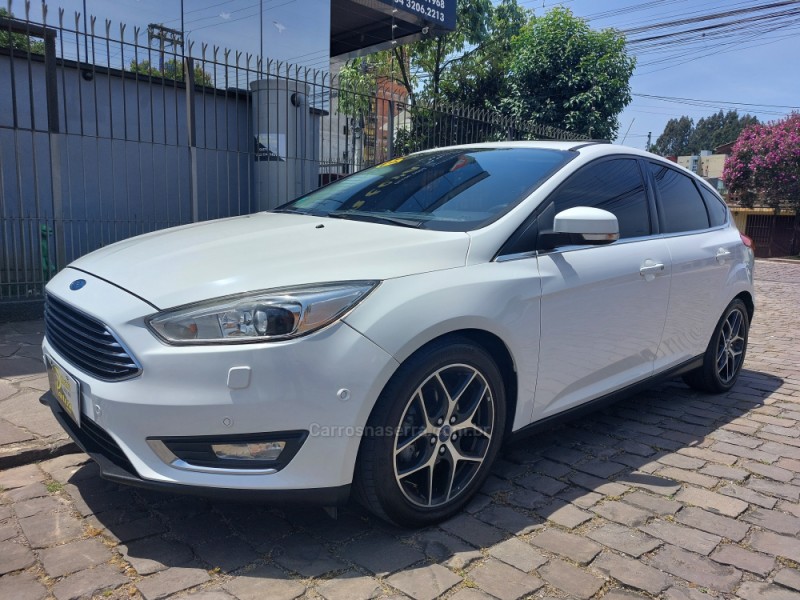 FOCUS 2.0 SE PLUS FASTBACK 16V FLEX 4P AUTOMÁTICO