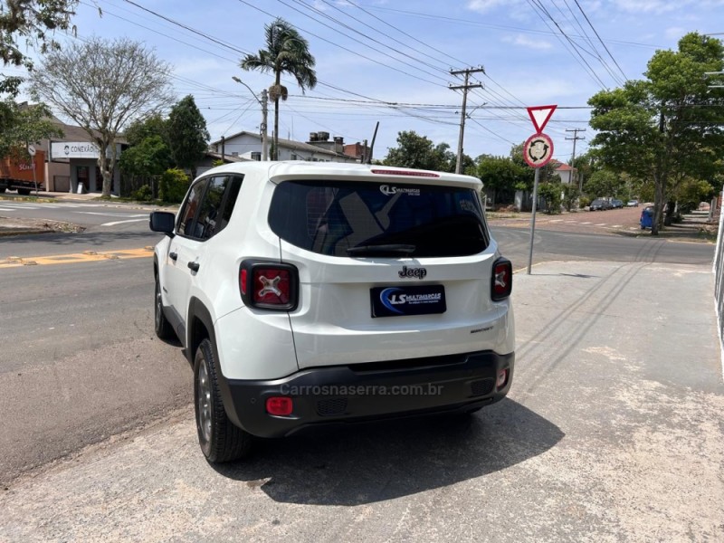 RENEGADE 1.8 16V FLEX SPORT 4P MANUAL - 2016 - VENâNCIO AIRES