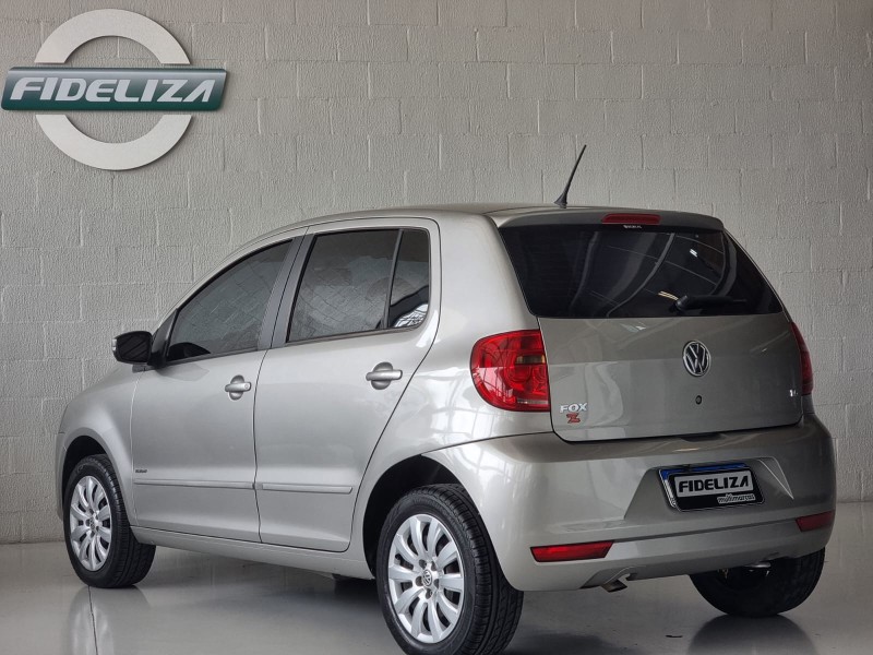 FOX 1.6 MSI TRENDLINE 8V FLEX 4P MANUAL - 2014 - FARROUPILHA