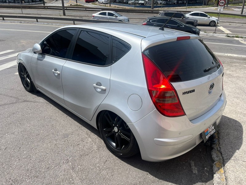 I30 2.0 MPI 16V GASOLINA 4P MANUAL - 2011 - CAXIAS DO SUL