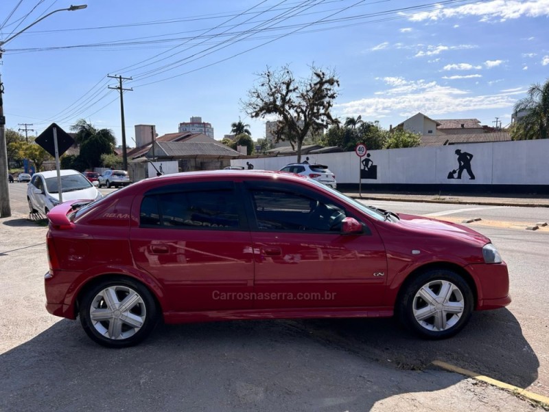 ASTRA 2.0 SFI GSI 16V GASOLINA 4P MANUAL - 2005 - VENâNCIO AIRES