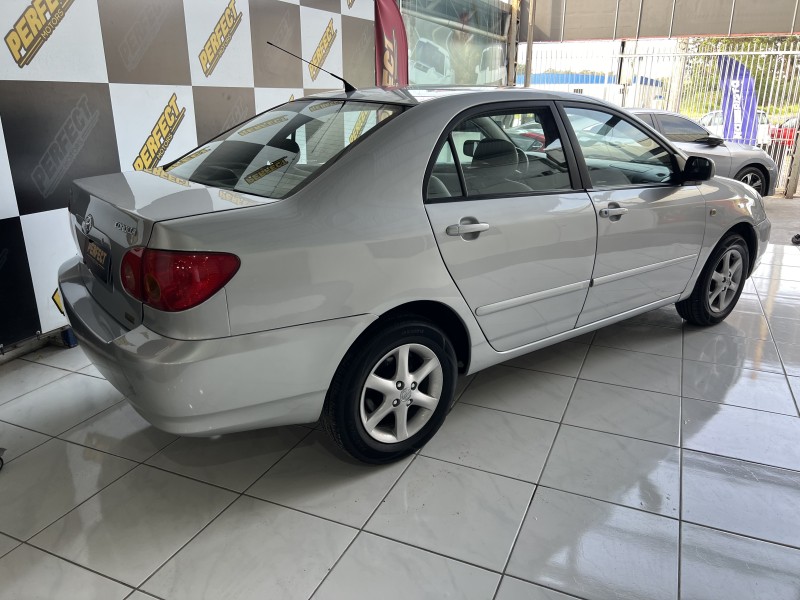 COROLLA 1.8 XEI 16V FLEX 4P MANUAL - 2003 - PORTãO