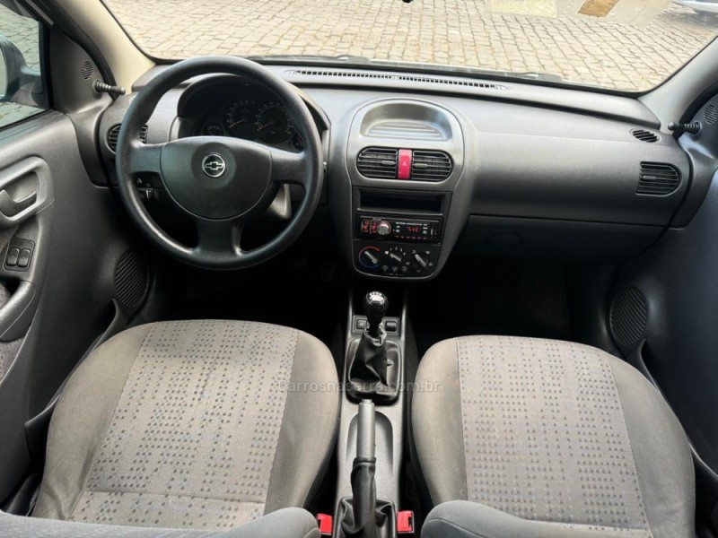 CORSA 1.0 MPFI MAXX 8V GASOLINA 4P MANUAL - 2012 - SãO FRANCISCO DE PAULA