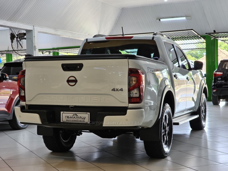 FRONTIER 2.3 PRO4X 4X4 CD BI-TURBO DIESEL 4P AUTOMÁTICO - 2024 - SAPUCAIA DO SUL