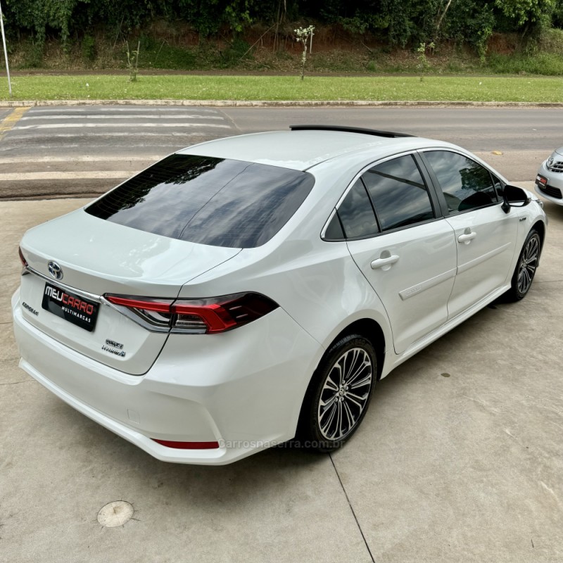 COROLLA 1.8 ALTIS PREMIUM 16V HÍBRIDO 4P AUTOMÁTICO - 2021 - LAJEADO