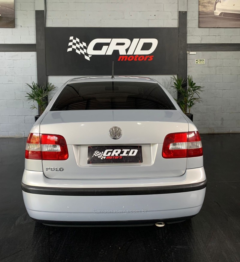 POLO SEDAN 1.6 8V GASOLINA 4P MANUAL - 2006 - ESTâNCIA VELHA