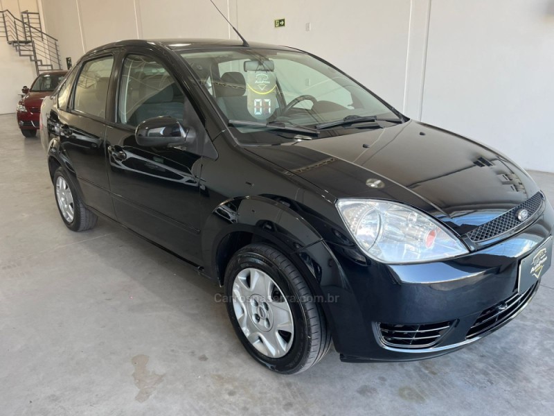 FIESTA 1.6 MPI SEDAN 8V FLEX 4P MANUAL - 2007 - SANTA CRUZ DO SUL