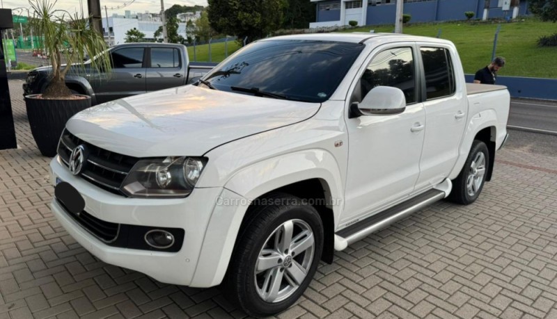 amarok 2.0 highline 4x4 cd 16v turbo intercooler diesel 4p automatico 2013 caxias do sul