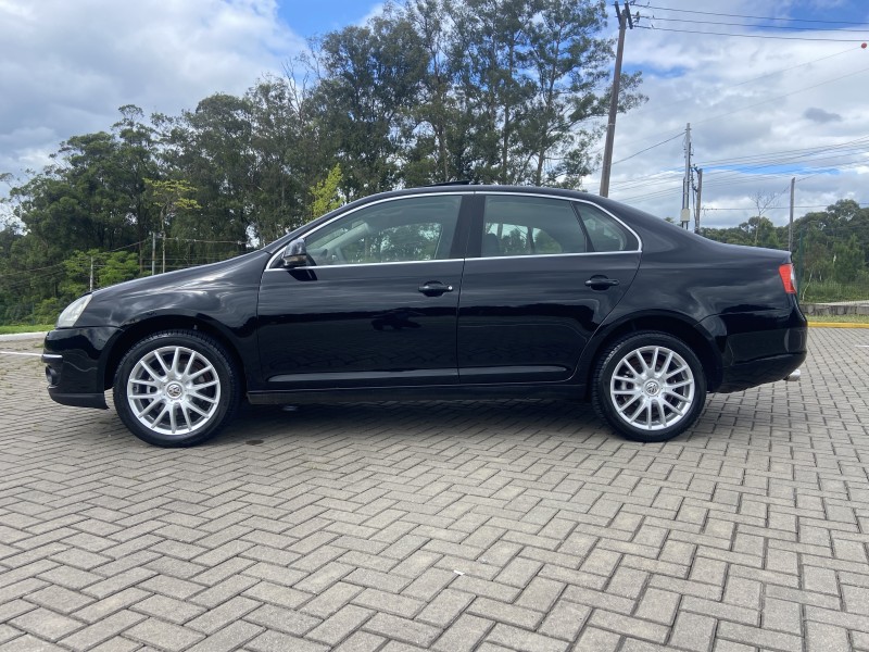 JETTA 2.5 I 20V 170CV GASOLINA 4P TIPTRONIC - 2008 - CAXIAS DO SUL