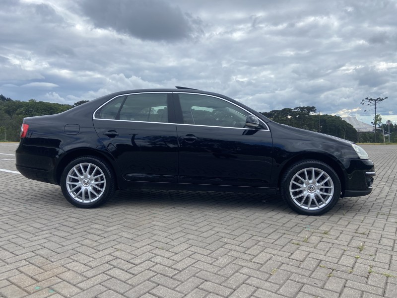 JETTA 2.5 I 20V 170CV GASOLINA 4P TIPTRONIC - 2008 - CAXIAS DO SUL