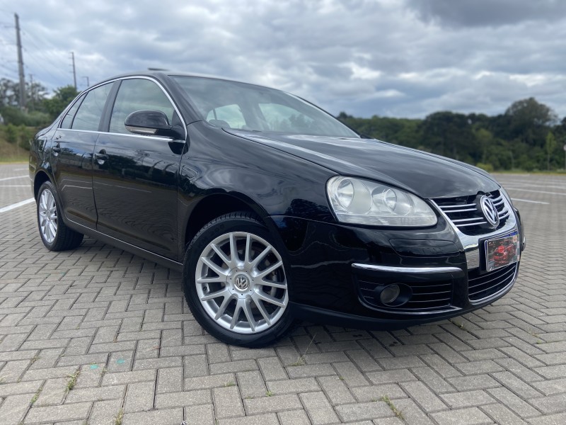 JETTA 2.5 I 20V 170CV GASOLINA 4P TIPTRONIC - 2008 - CAXIAS DO SUL