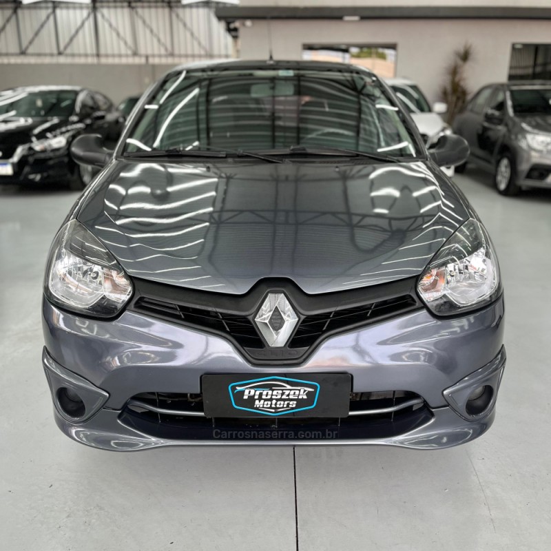 CLIO 1.0 EXPRESSION 16V HI-FLEX 4P MANUAL - 2013 - CANOAS