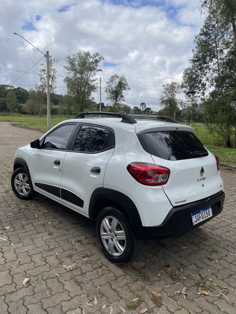 KWID 1.0 12V SCE FLEX ZEN MANUAL - 2021 - ARROIO DO MEIO