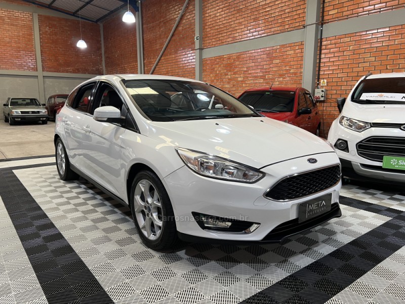 FOCUS 1.6 SE PLUS 16V FLEX 4P MANUAL - 2016 - BENTO GONçALVES