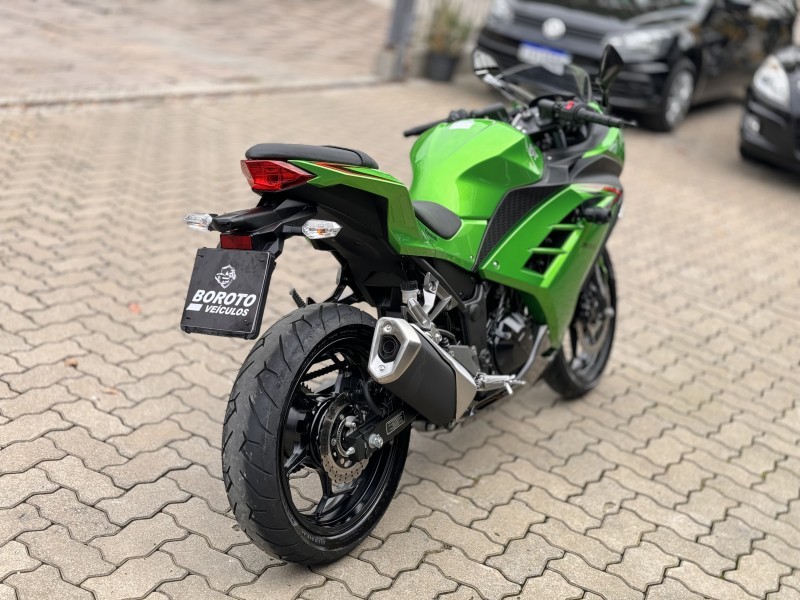 NINJA 300 ABS LIMITED EDITION - 2024 - BENTO GONçALVES