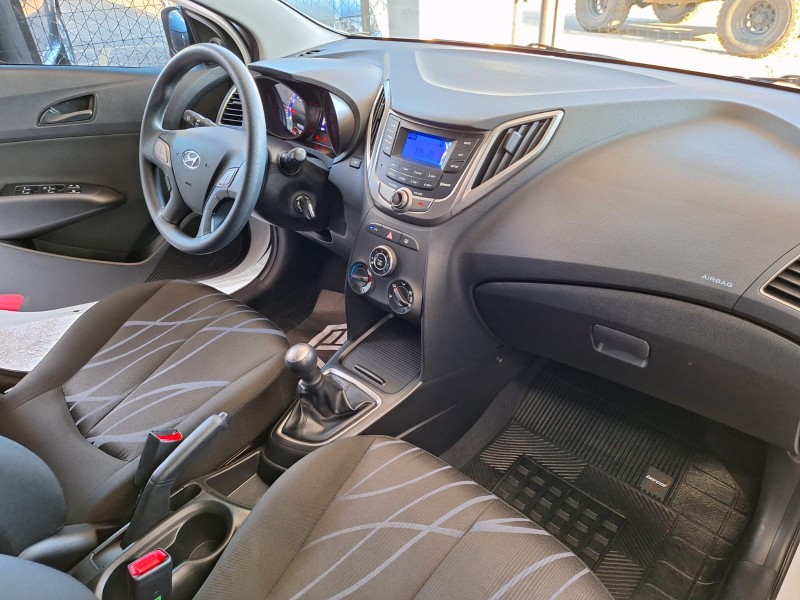 HB20 1.0 COMFORT 12V FLEX 4P MANUAL - 2015 - CAXIAS DO SUL