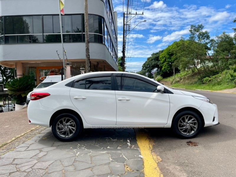 YARIS 1.5 XS 16V FLEX 4P AUTOMÁTICO - 2023 - CARLOS BARBOSA