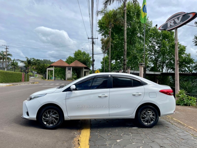 YARIS 1.5 XS 16V FLEX 4P AUTOMÁTICO - 2023 - CARLOS BARBOSA