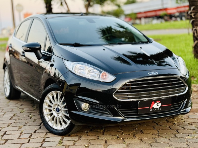 FIESTA 1.0 ECOBOOST TITANIUM PLUS HATCH 12V GASOLINA 4P AUTOMÁTICO