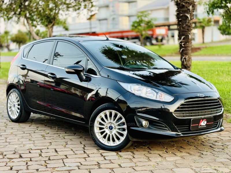 FIESTA 1.0 ECOBOOST TITANIUM PLUS HATCH 12V GASOLINA 4P AUTOMÁTICO