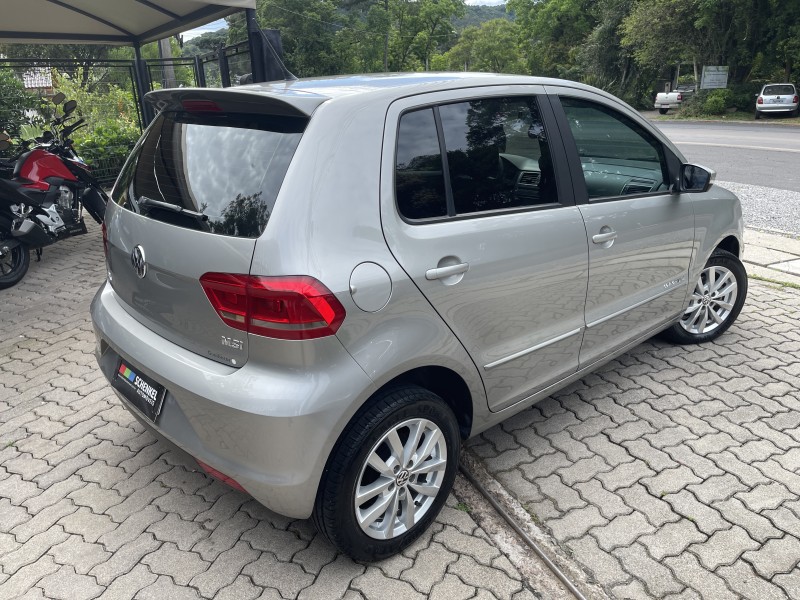 FOX 1.6 COMFORTLINE 8V FLEX 4P MANUAL - 2015 - NOVA PETRóPOLIS