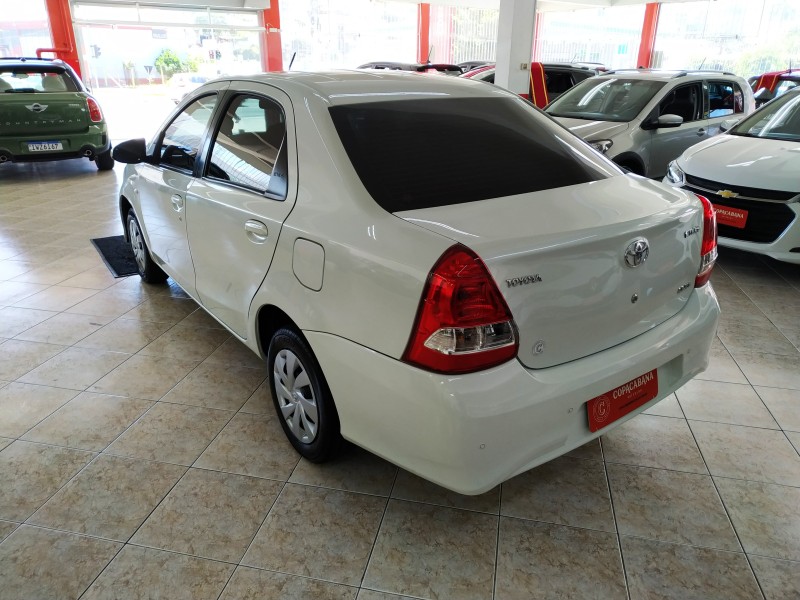 ETIOS 1.5 XS SEDAN 16V FLEX 4P MANUAL - 2018 - CAXIAS DO SUL