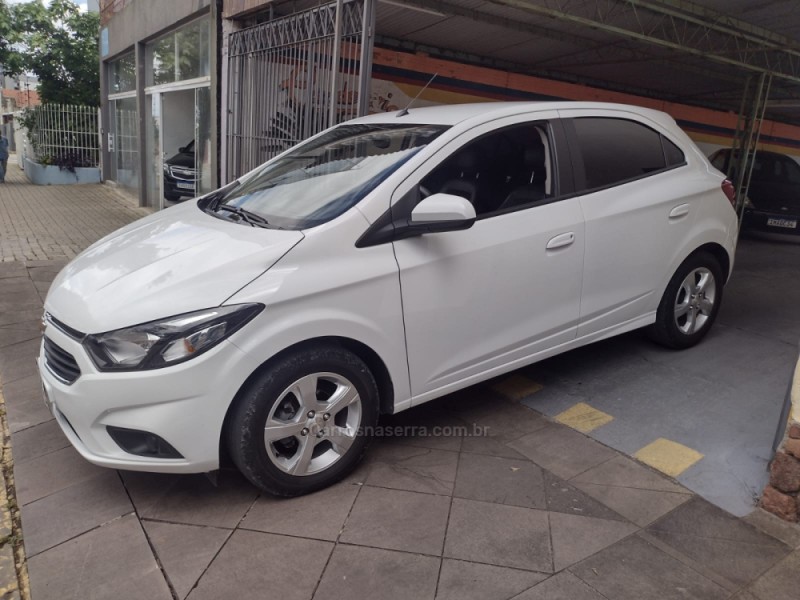 ONIX 1.4 MPFI LT 8V FLEX 4P MANUAL - 2019 - BENTO GONçALVES