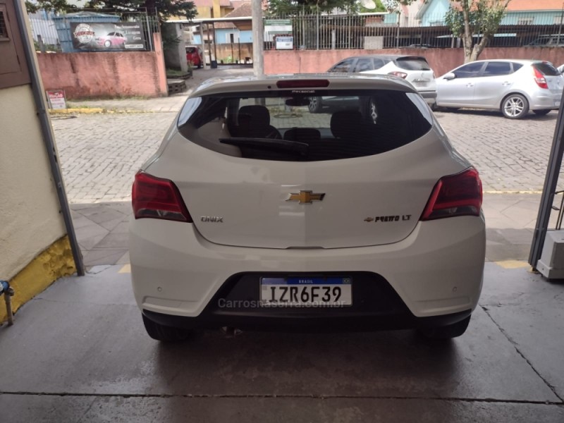 ONIX 1.4 MPFI LT 8V FLEX 4P MANUAL - 2019 - BENTO GONçALVES