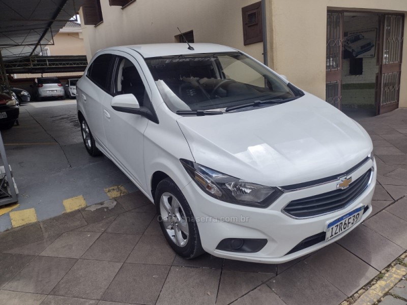 ONIX 1.4 MPFI LT 8V FLEX 4P MANUAL - 2019 - BENTO GONçALVES