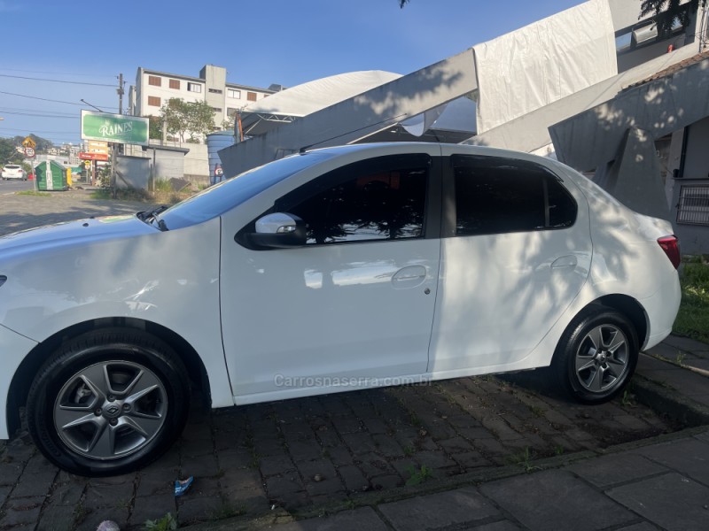 LOGAN 1.0 EXPRESSION 12V FLEX 4P MANUAL - 2019 - CAXIAS DO SUL