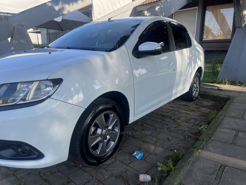 LOGAN 1.0 EXPRESSION 12V FLEX 4P MANUAL - 2019 - CAXIAS DO SUL