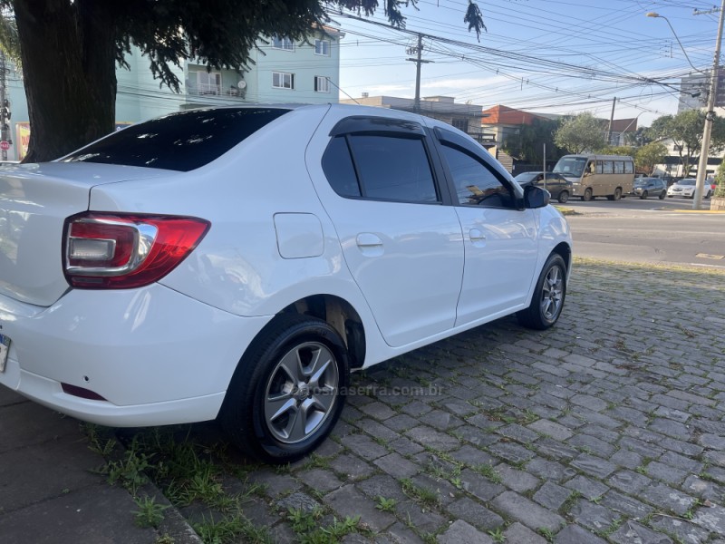 LOGAN 1.0 EXPRESSION 12V FLEX 4P MANUAL - 2019 - CAXIAS DO SUL