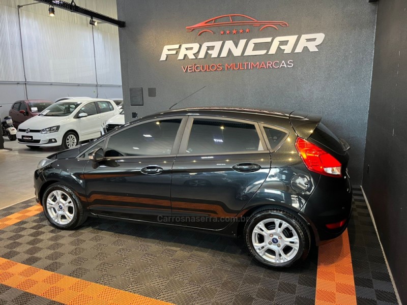 FIESTA 1.6 SE HATCH 16V FLEX 4P MANUAL - 2015 - ANTôNIO PRADO