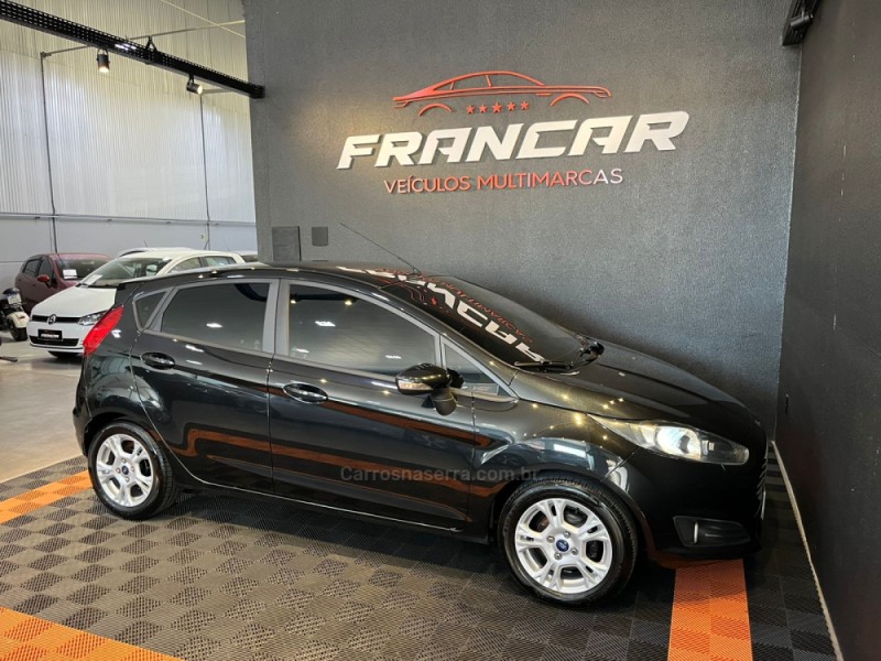 FIESTA 1.6 SE HATCH 16V FLEX 4P MANUAL - 2015 - ANTôNIO PRADO