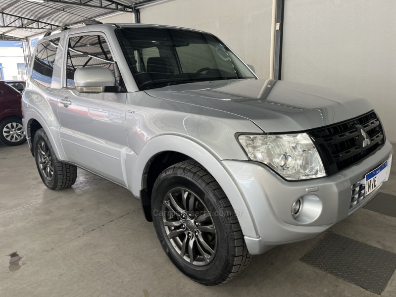 PAJERO FULL 3.8 HPE 4X4 V6 24V GASOLINA 2P AUTOMÁTICO - 2012 - CAXIAS DO SUL