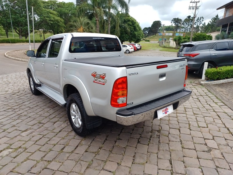 HILUX 3.0 SRV 4X4 CD 16V TURBO INTERCOOLER DIESEL 4P AUTOMÁTICO - 2011 - FLORES DA CUNHA