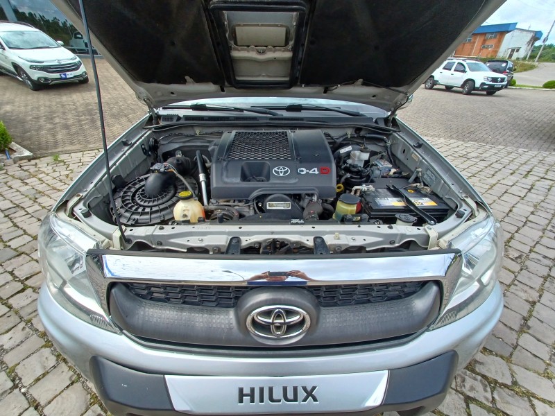 HILUX 3.0 SRV 4X4 CD 16V TURBO INTERCOOLER DIESEL 4P AUTOMÁTICO - 2011 - FLORES DA CUNHA