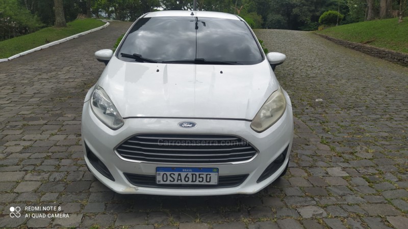 FIESTA 1.6 SE HATCH 16V FLEX 4P AUTOMÁTICO - 2015 - FARROUPILHA