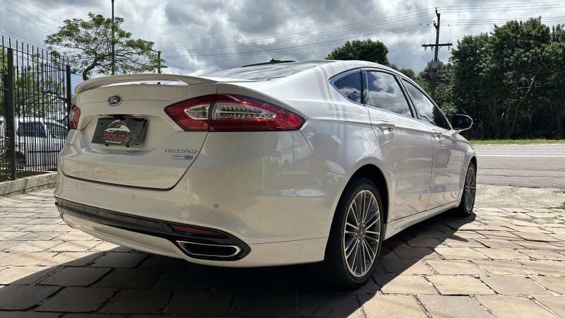 FUSION 2.0 TITANIUM GTDI ECOBOOST AWD AUTOMÁTICO - 2016 - CAXIAS DO SUL