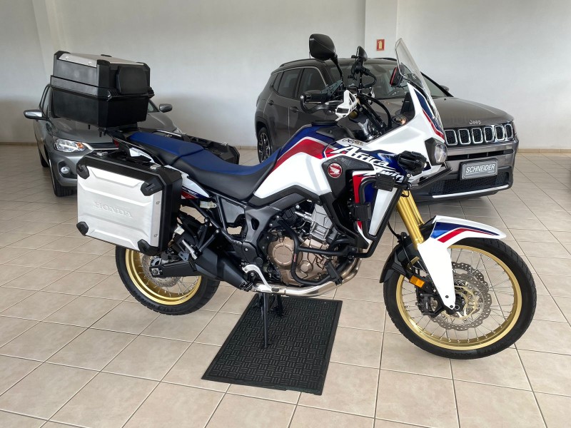 CRF 1000L AFRICA TWIN  - 2017 - NOVA PETRóPOLIS