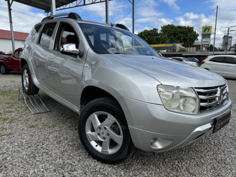 DUSTER 1.6 DYNAMIQUE 4X2 16V FLEX 4P MANUAL - 2013 - CAXIAS DO SUL