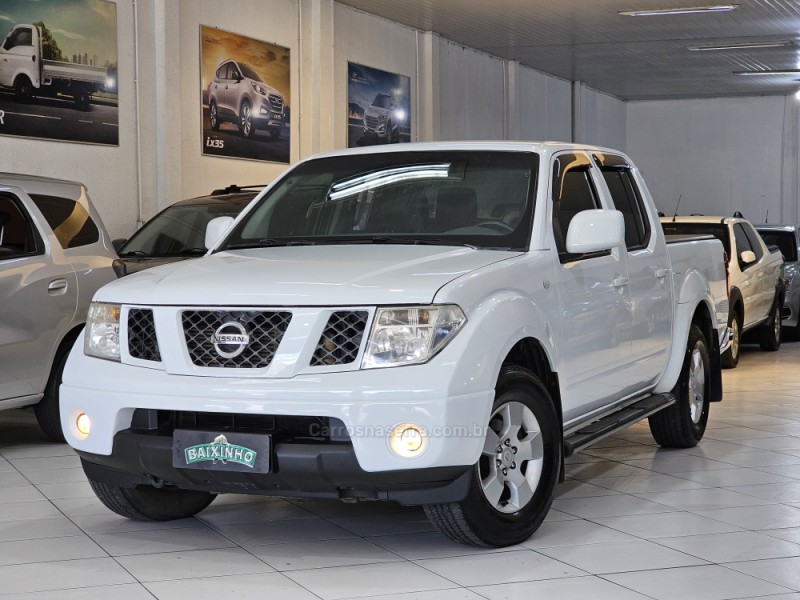 frontier 2.5 xe 4x2 cd turbo eletronic diesel 4p manual 2013 sapucaia do sul