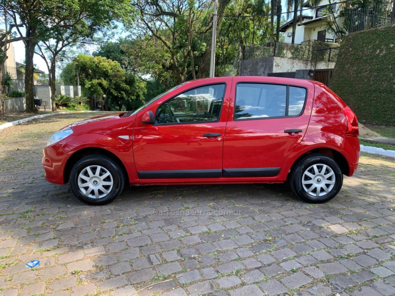 SANDERO 1.0 EXPRESSION 16V FLEX 4P MANUAL - 2012 - SAPIRANGA