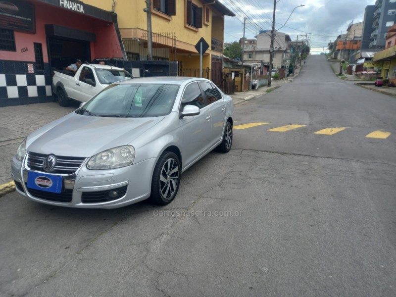 jetta 2.5 i 20v 170cv gasolina 4p tiptronic 2010 caxias do sul