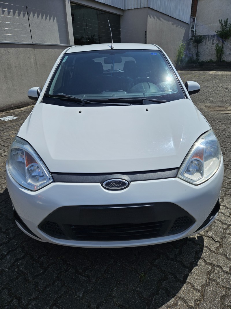 fiesta 1.0 mpi hatch 8v flex 4p manual 2014 farroupilha