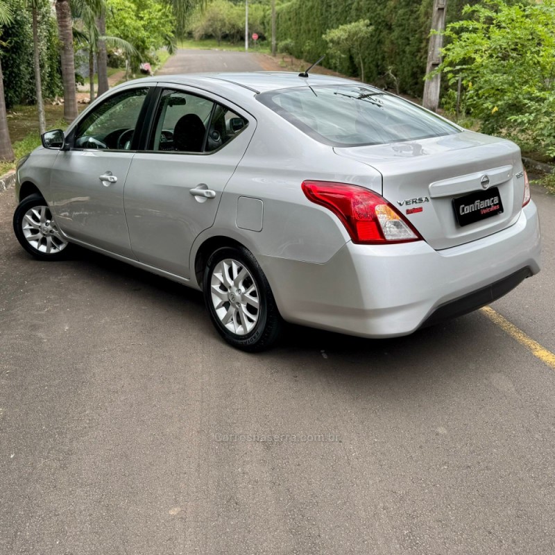 VERSA 1.6 16V FLEX SL 4P MANUAL - 2016 - CAMPO BOM